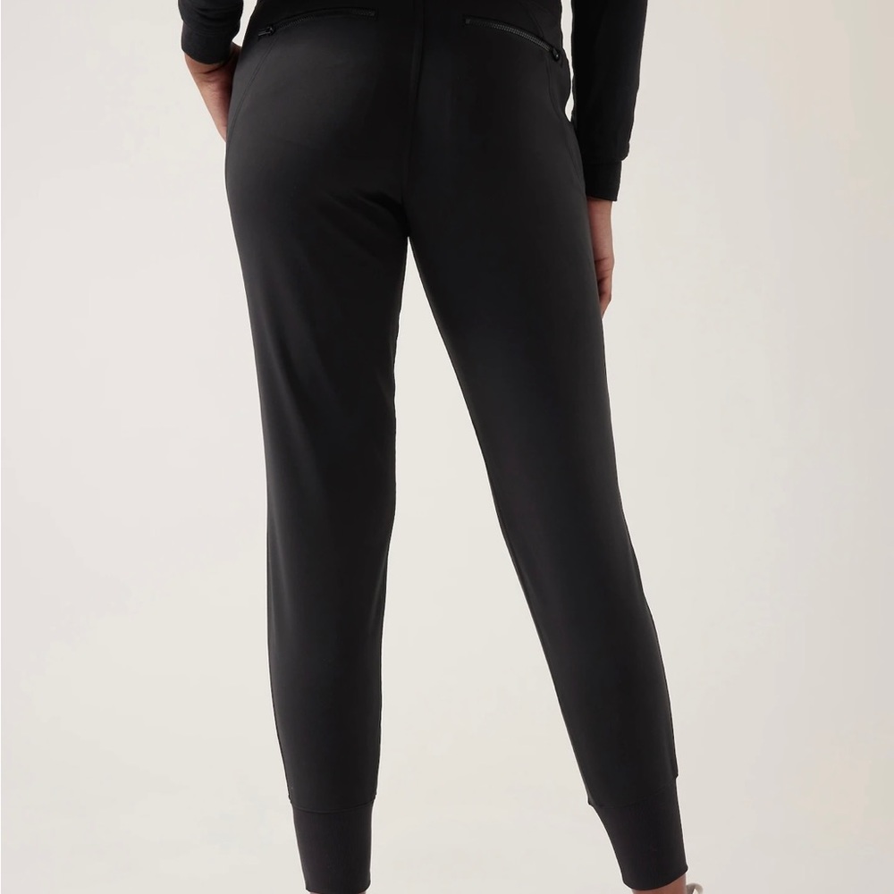 Athleta Venice Jogger